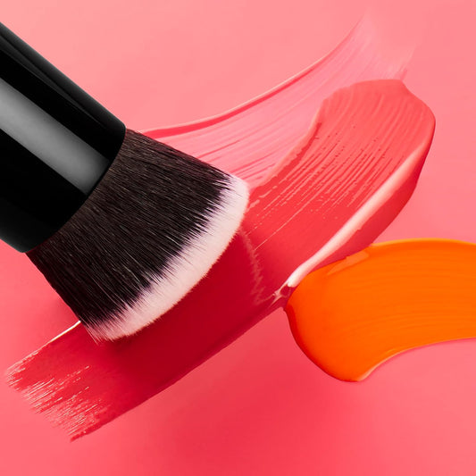 e.l.f._Camo_Liquid_Blush_Brush,_Soft_&_Dense_Bristles,_Vegan_&_Cruelty-Free,_Ideal_for_Applying_and_Blending_Colors_on_Cheeks