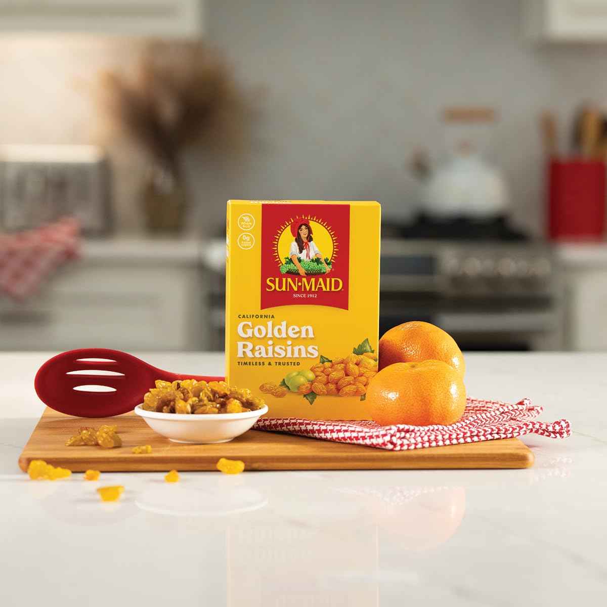 Sun-Maid California Golden Raisins – Wholesome No-Added-Sugar Snack for Clean-Eating Pantries
