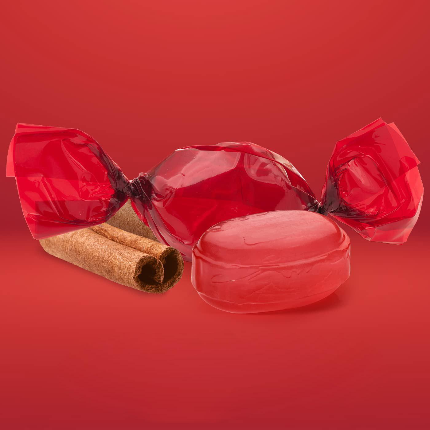 Concord_Foods_Candy_Apple_Kit,_5_oz_candy_apple