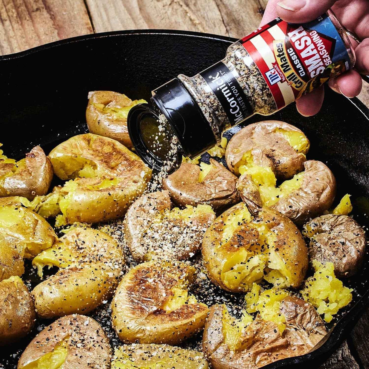 McCormick Grill Mates Classic Smash Seasoning – Backyard Patio & Deck Grilling Spice for Smash Burgers and Steaks