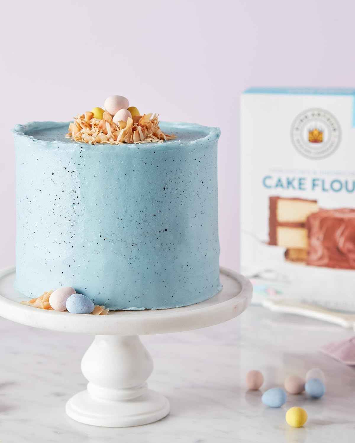 King Arthur Cake Flour Unbleached – Thoughtful Birthday Gift for Women Who Love to Bake, 2 lb Resealable Bag
