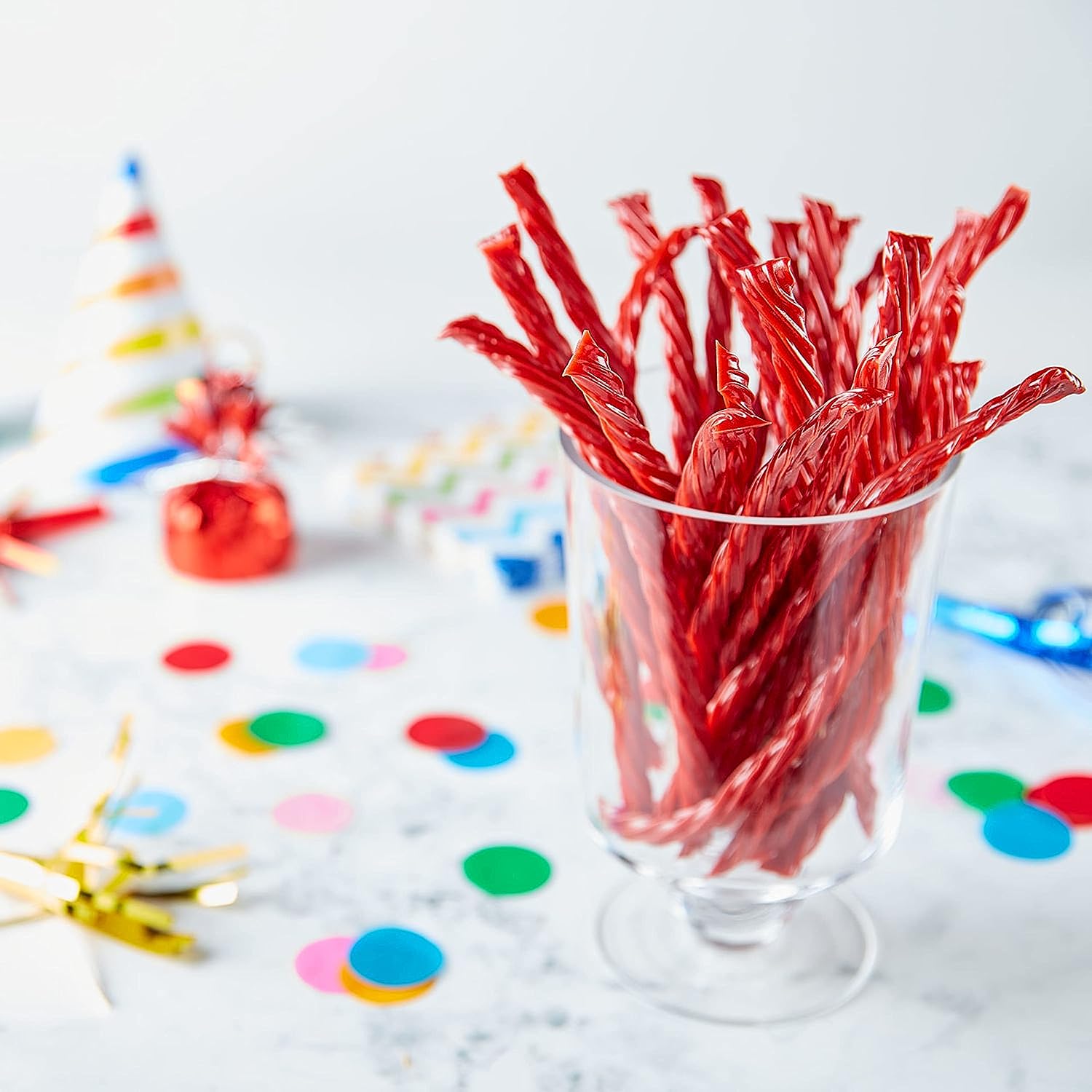 TWIZZLERS_Twists_Strawberry_Flavored_Licorice_Style,_Low_Fat_Candy_Tub,_5_lb_Snack_Sweet_Sugar_Corn_Bonbon_Salt_Artificial_Flour_Natural