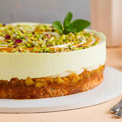 Elan Raw Pistachio Kernels – Elegant Edible Gift for Her and Housewarming Occasions