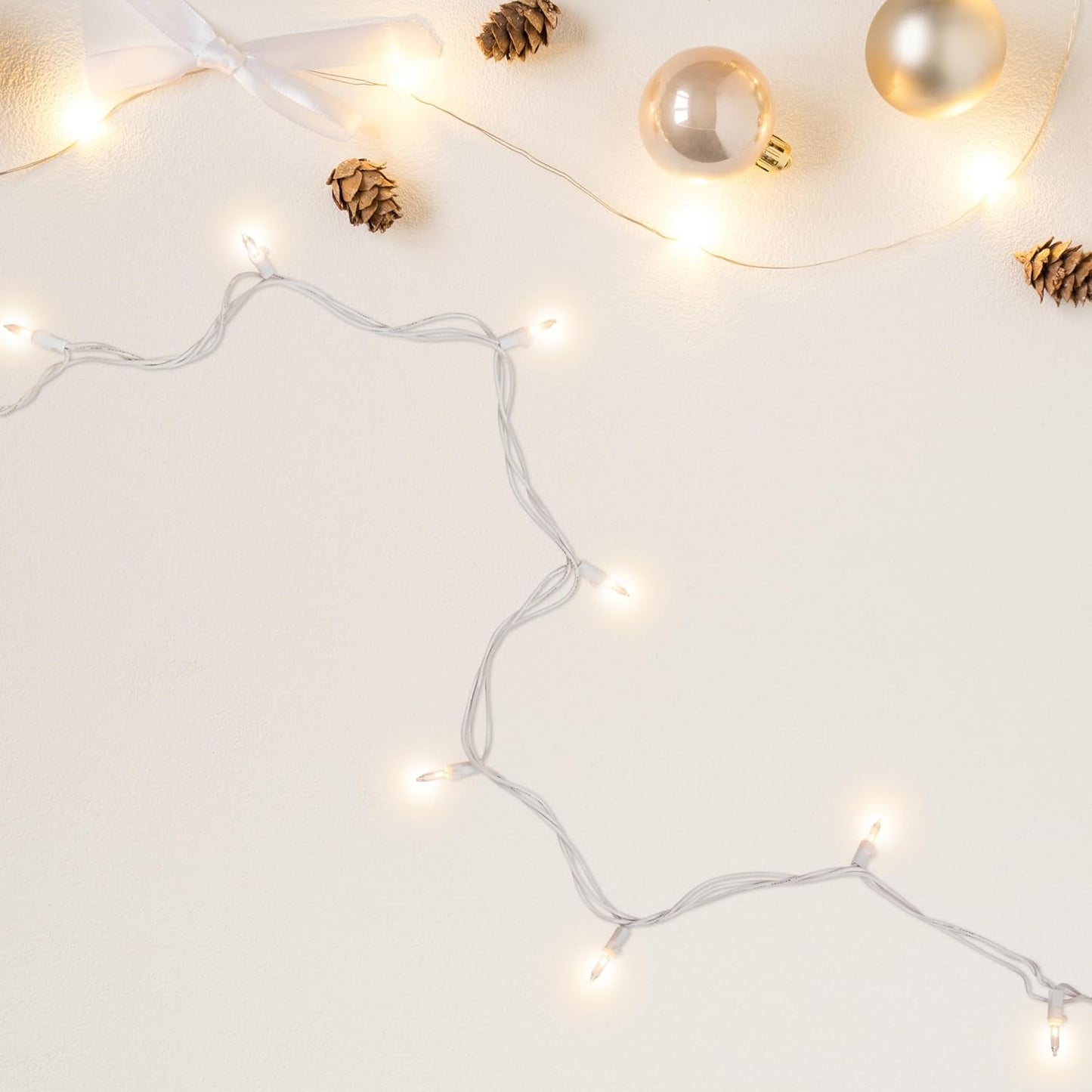 4-foot lighted length with 4.75-inch bulb spacing for an even, consistent glow