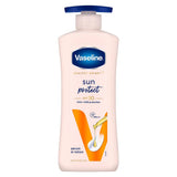 Vaseline Sun Protection Body Lotion SPF 30, Daily Use Body Moisturizer for All Skin Types, Non-Greasy Texture – 400 ml (13.5 fl oz)