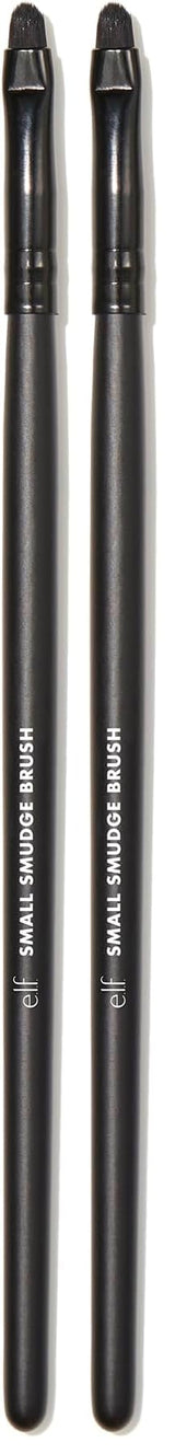 e.l.f. Small Smudge Brush for Precision Eyeshadow and Eyeliner, Synthetic