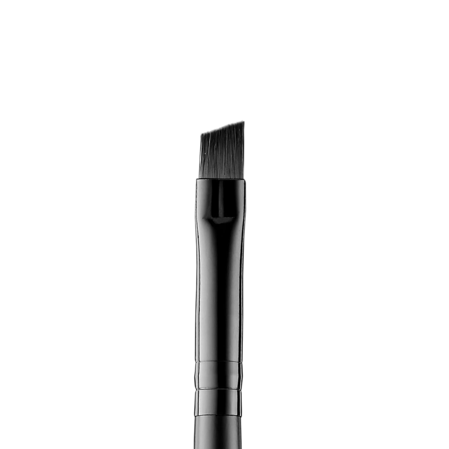 e.l.f._Small_Angled_Brush,_Creates_Even,_Thin_&_Straight_Lines,_Great_For_Applying_Lip_Color,_Eyebrow_Color_&_Eyeliner,_Vegan_&_Cruelty-Free
