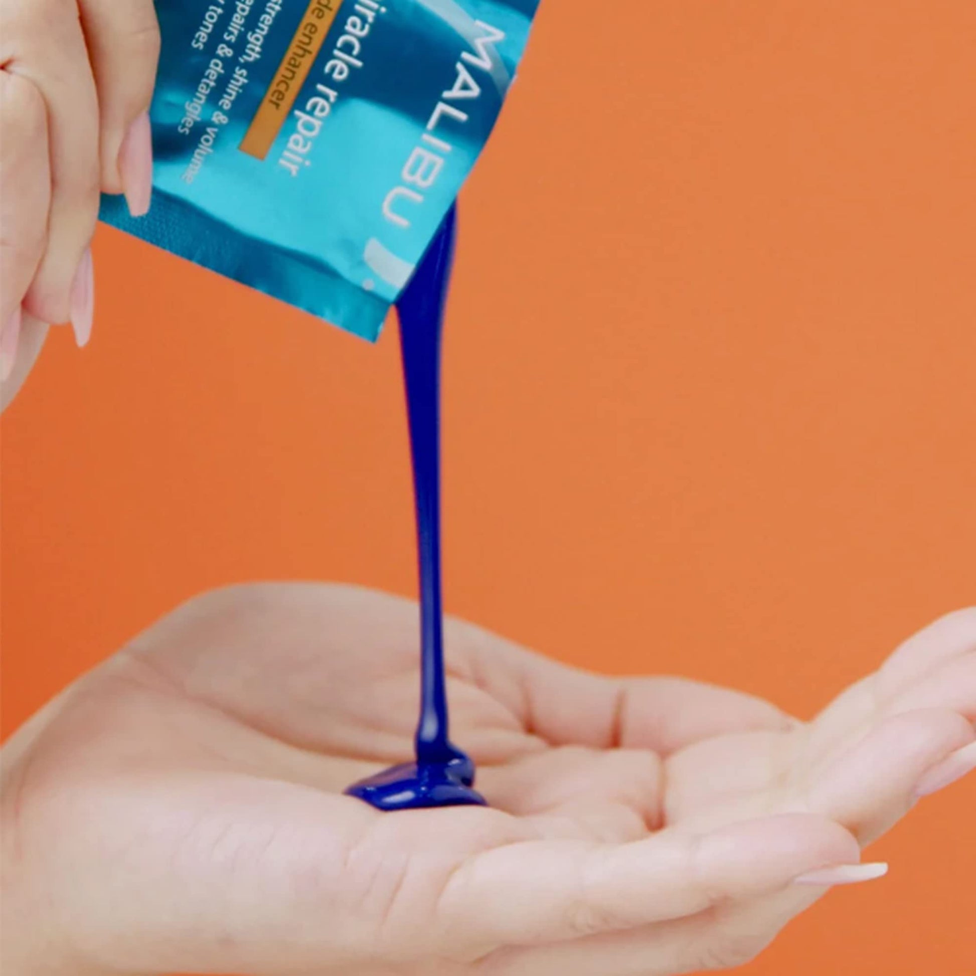 Malibu_C_Miracle_Repair_Hair_Reconstructor,_Blonde_Enhancer_-_Nourishing_Hair_Repair_Treatment_for_Damaged_Blonde_Strands_-_Relieves_Hair_Discoloration