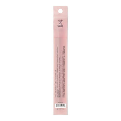 e.l.f._Small_Angled_Brush,_Creates_Even,_Thin_&_Straight_Lines,_Great_For_Applying_Lip_Color,_Eyebrow_Color_&_Eyeliner,_Vegan_&_Cruelty-Free