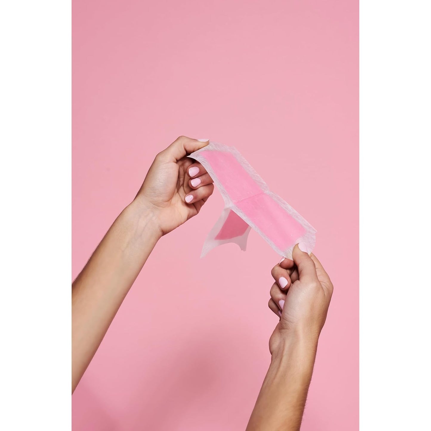 VEET_Ready-To-Use_Waxing_Kit_For_Women,_Wax_Strips_For_Body_Hair_Removal,_Wax_Kit_For_Legs_and_Body,_Personal_Care_Product,_Hair_Remover,_40ct_Waxing_Strips_(20_Double-Sided),_4ct_Body_Wipes