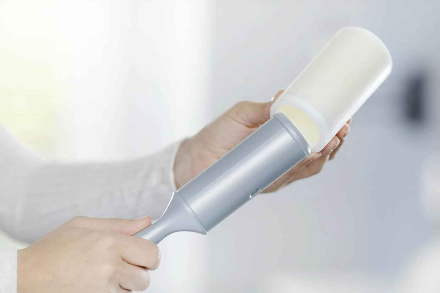Scotch-Brite Pet Hair Pickup Extra Sticky Lint Roller, Designed for Removing Fur + Fluff on Couches, Clothes, Dog and Cat Beds, & More