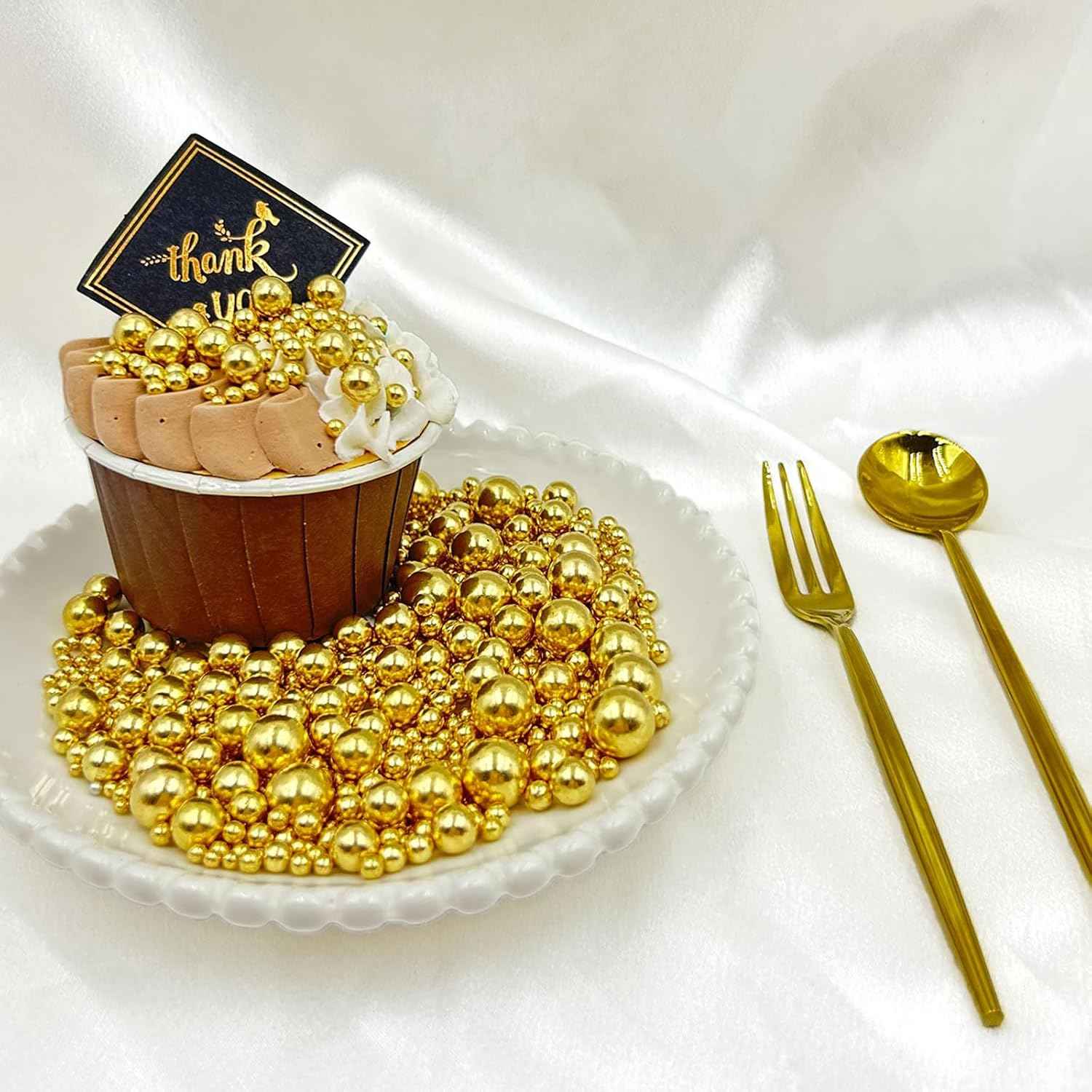 Gold Sprinkles for Cake Decorating – Family-Safe Pearl Mix for Kids' Birthday Cakes and Cupcakes