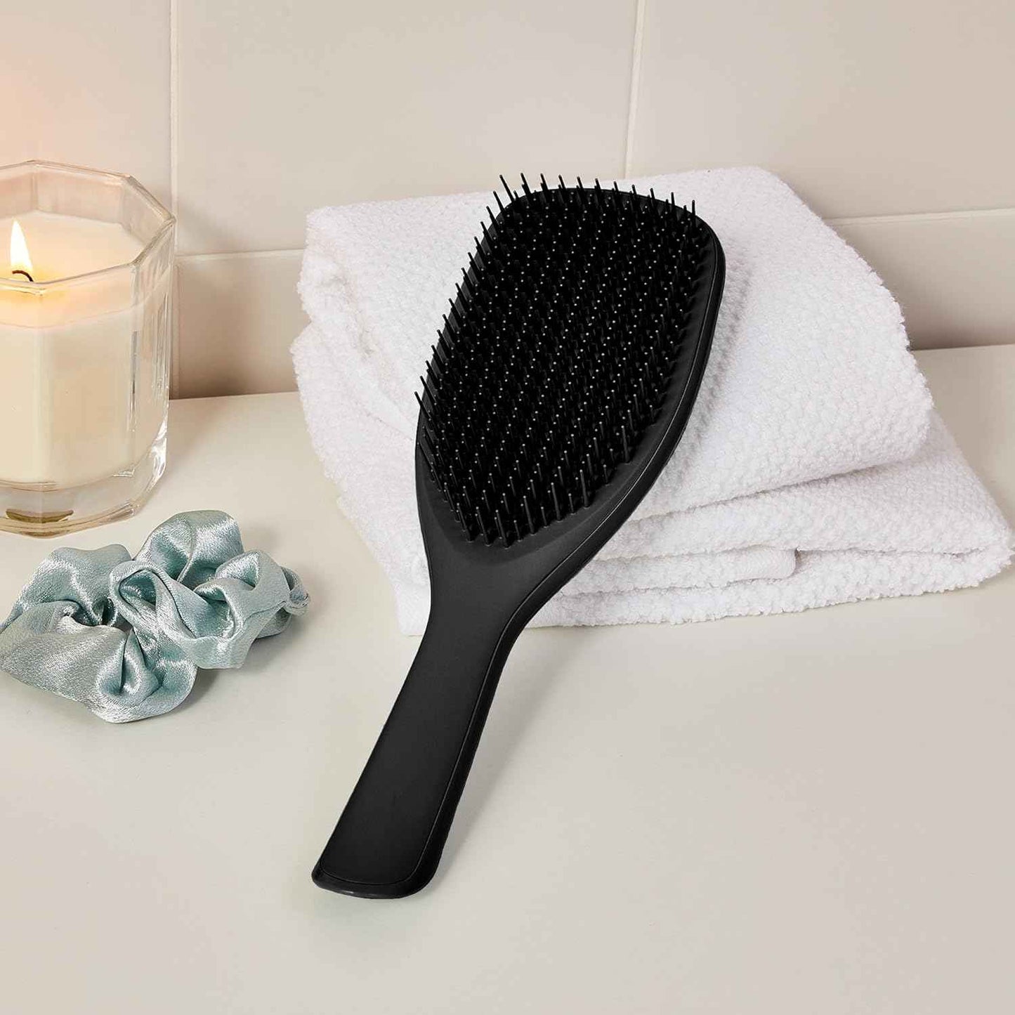 Tangle Teezer Large Ultimate Detangler Hairbrush for Wet & Dry Hair, Eliminates Knots & Reduces Breakage for Long, Thick, & Curly Hair Types