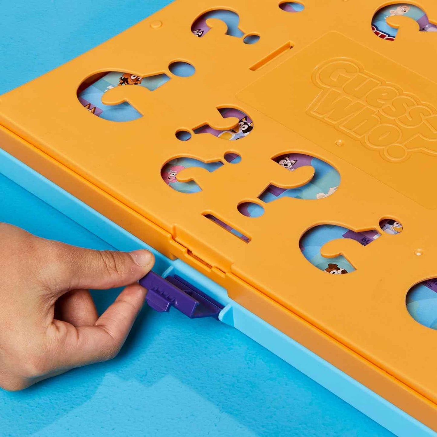 Hasbro Gaming Guess Who? Bluey Edition Game | Bluey Characters and Objects | Fun Kids Board Games for Families | 2 Players | 15 Mins. | Travel Friendly | Ages 6+