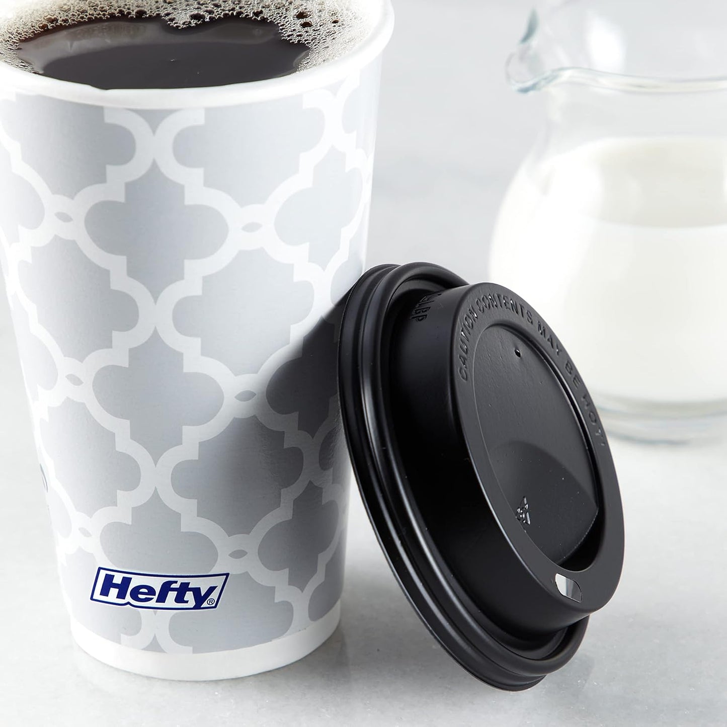 Hefty_Disposable_Hot_Cups_with_Lids,_Insulated_Paper_Coffee_Cups_for_Tea,_Cocoa_and_Hot_Beverages,_Leak_Resistant_Single_Use_Drink_Cups,_16_Ounce,_20_Count