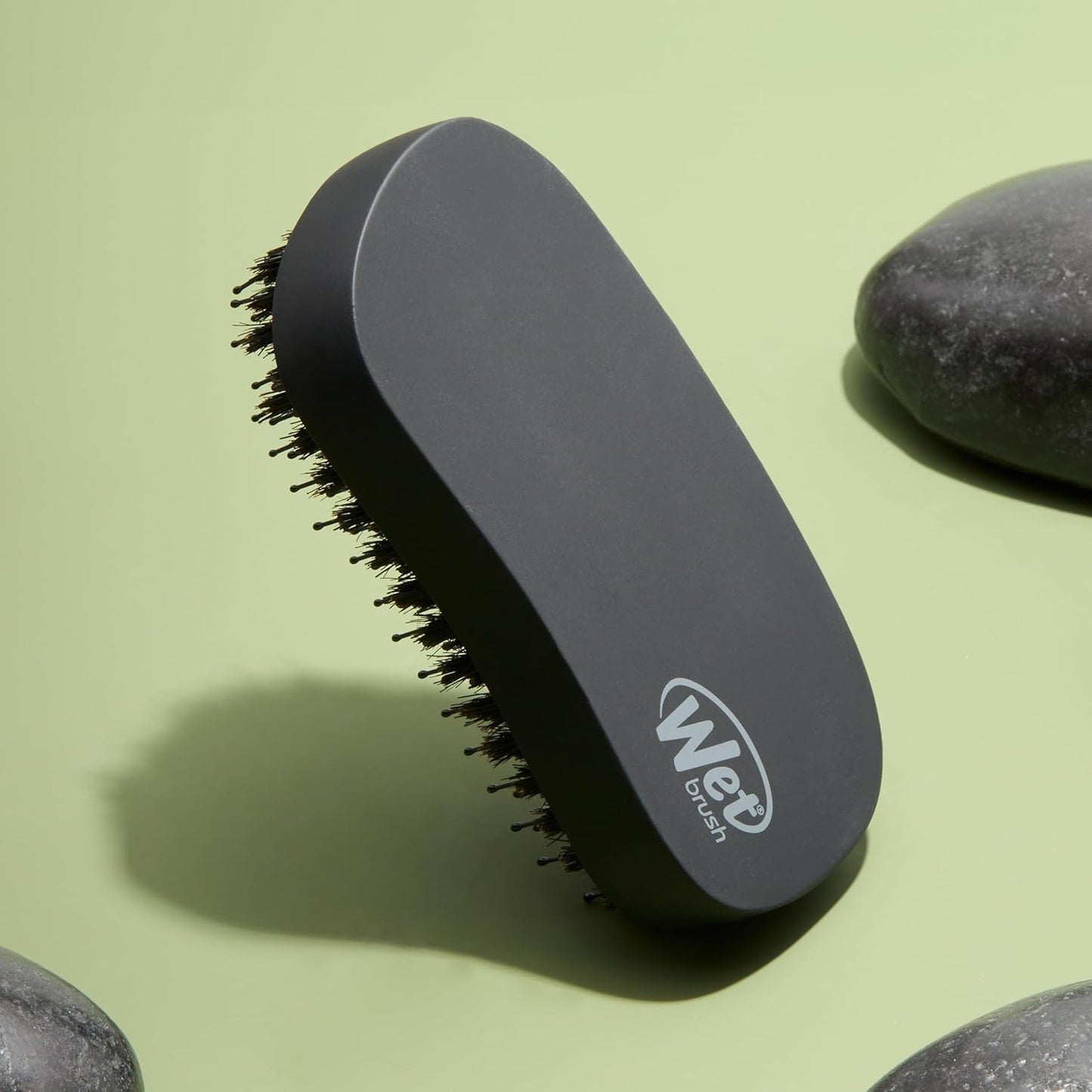 Wet_Brush_Shine_Enhancer_Hair_Brush_with_IntelliFlex_Bristles,_Short_Hair_&_Palm_Beard_Detangler_for_Men,_Detangling_Boar_Bristles,_Soft_&_Shiny_Strands,_For_Easy_Styling,_Black