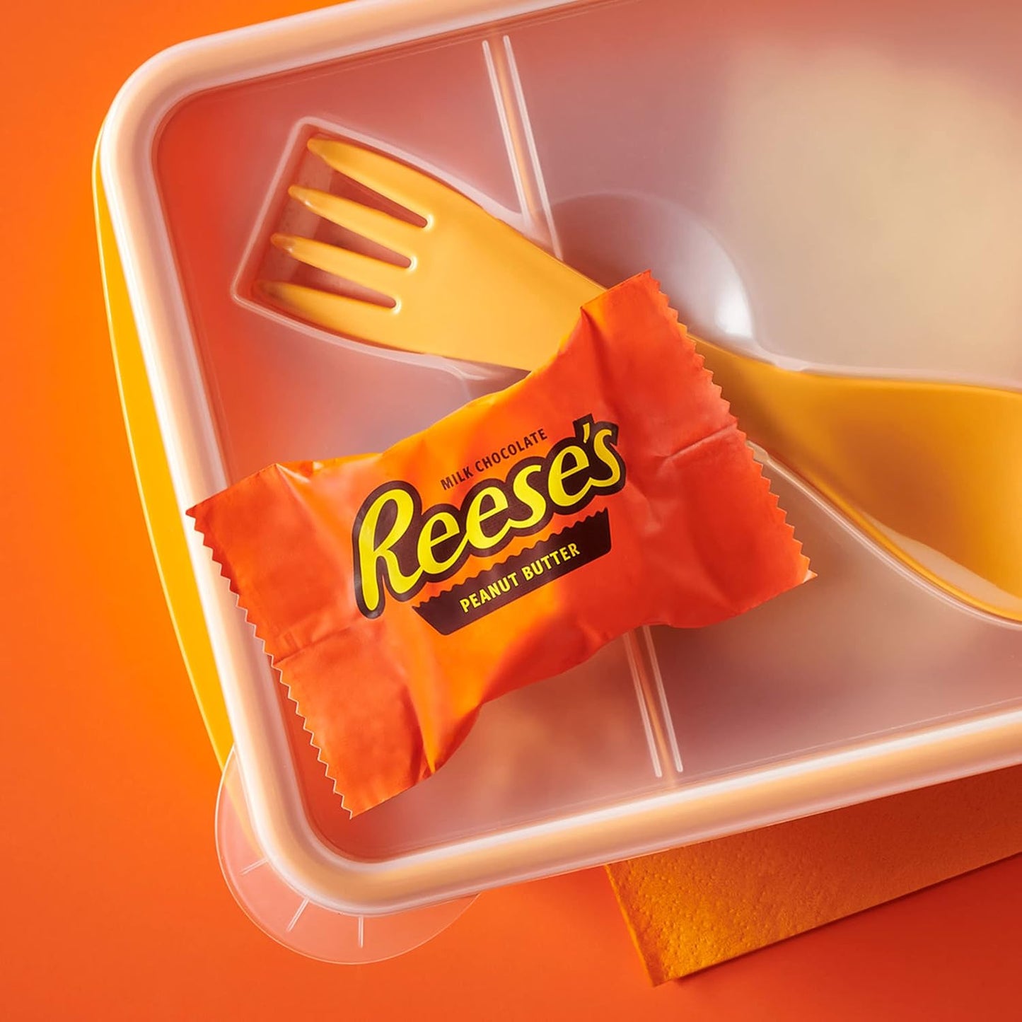 REESE'S_Milk_Chocolate_Snack_Size_Peanut_Butter_Cups,_Candy_Bag,_33_oz_(60_Pieces)
