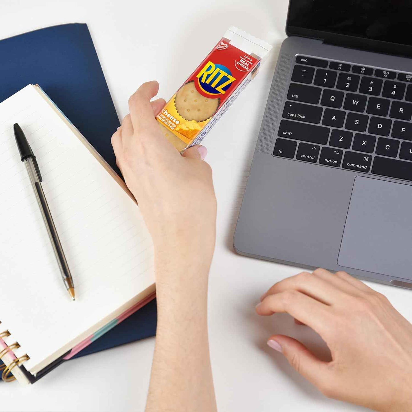 RITZ Cheese Sandwich Crackers, Lunch Snacks, 48 Snack Packs (6 Boxes, 6 Crackers Per Pack)