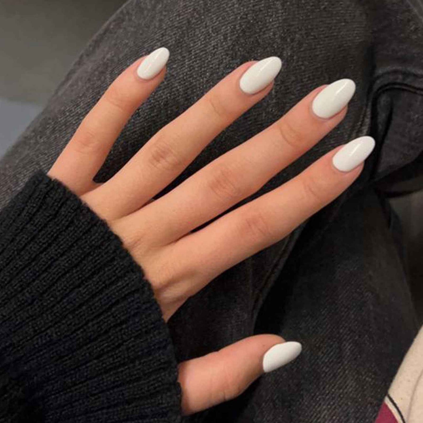 modelones French Tip Press On Nails, Short Oval Fake Nails Press Ons with Nail Glue, Adhesive Tabs, Nail File, Prep Pad, Manicure Stick, 32Pcs 16 Sizes, Nude, Spring Women Girl Gift