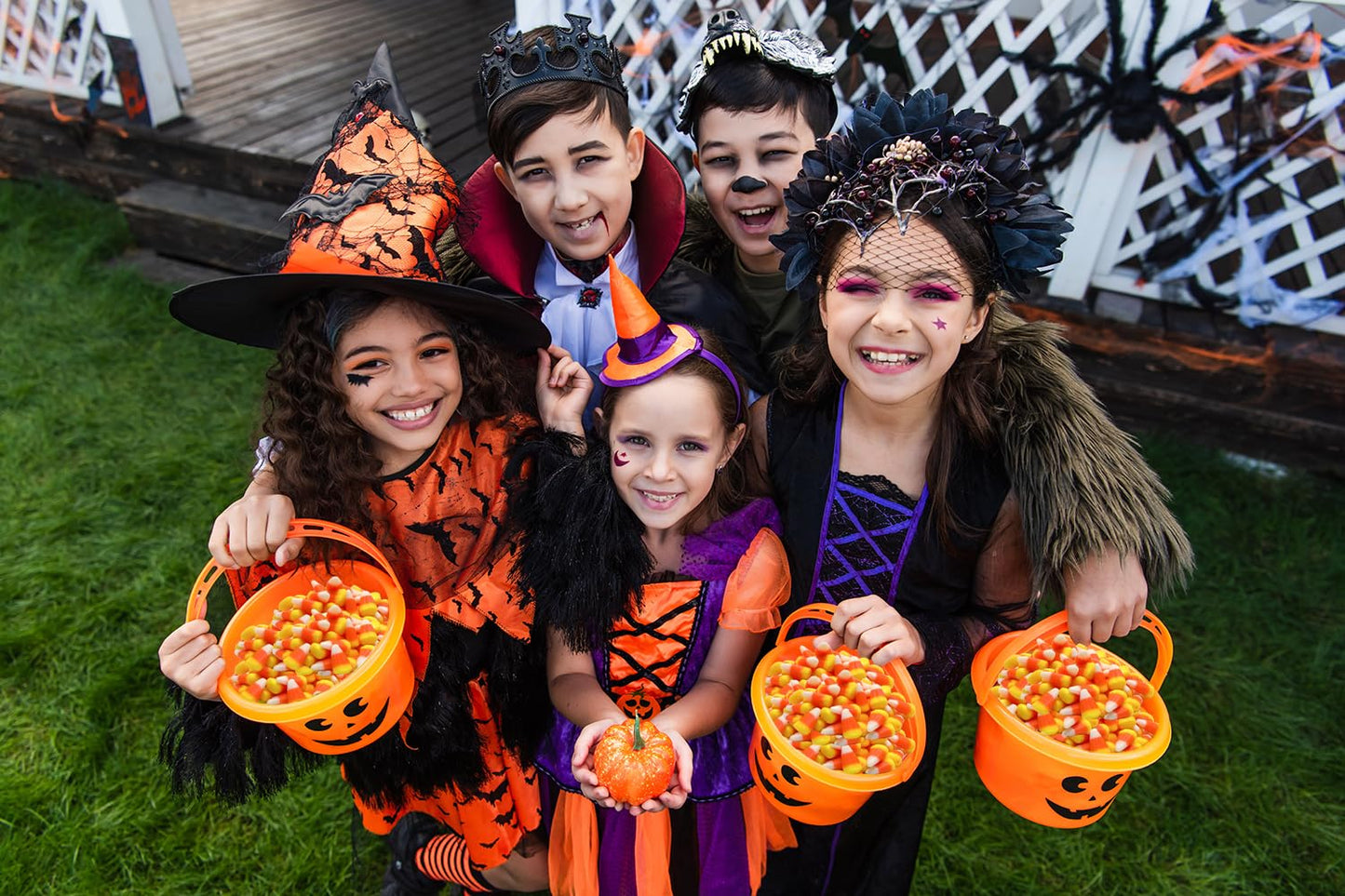 Fruidles_Candy_Corn,_Classic_Halloween_Candy_Treats-_Dragon_teeth_Bulk,_Fun_&_Festive_Holiday_Snacking_Fun_(Half-Pound)