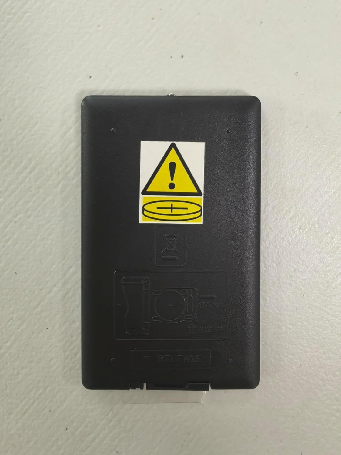 LED_Strip_Lights_Battery_Powered,_24_Keys_Remote_Control_Light_Strip_for_Parties,_DIY_Indoor_Decoration,_6.56ft/2m