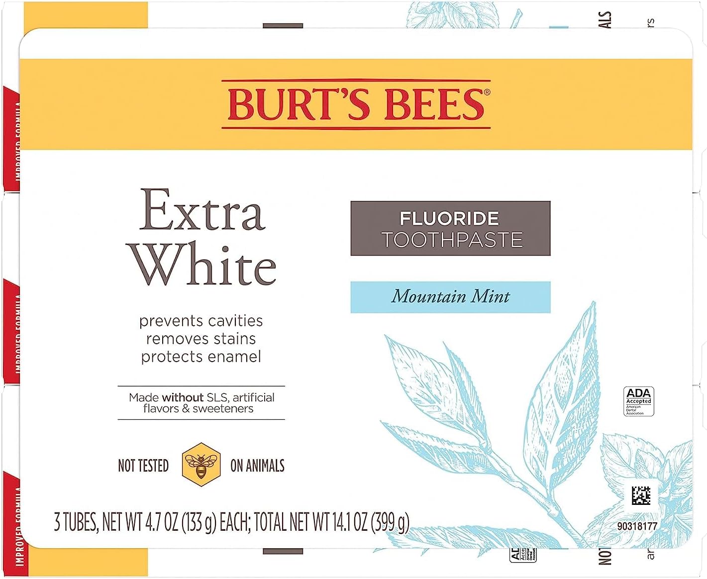 Burt's_Bees_Extra_White_Toothpaste,_Fluoride_Toothpaste,_Natural_Flavor,_Mountain_Mint,_4.7_oz,_Pack_of_3