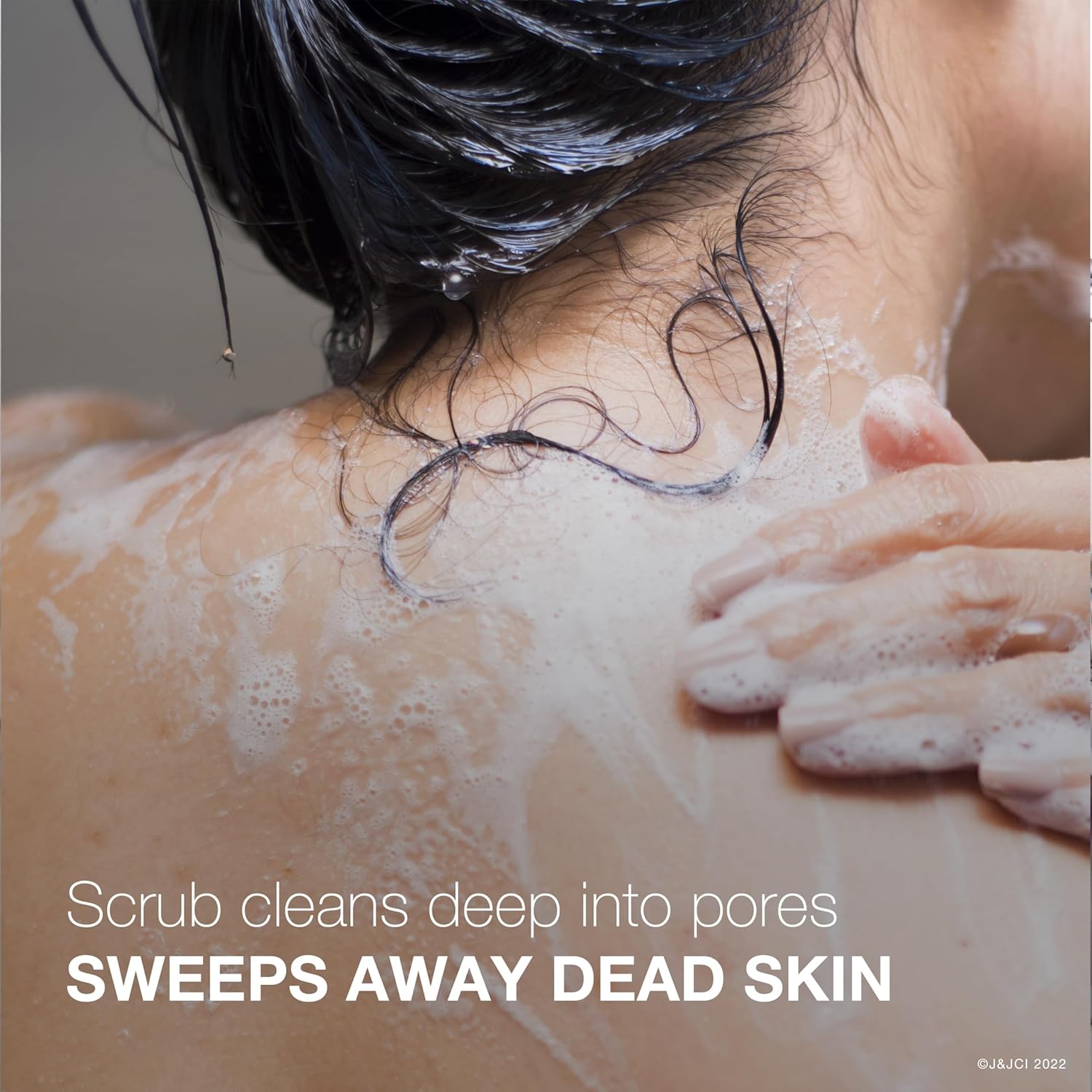 Neutrogena_Body_Clear_Acne_Body_Wash_and_Exfoliating_Body_Scrub,_2%_Salicylic_Acid_Cleanser,_Chest,_Shoulder_&_Back_Acne_Treatment,_Non-Comedogenic,_Oil-Free_Shower_Gel,_8.5_fl_oz