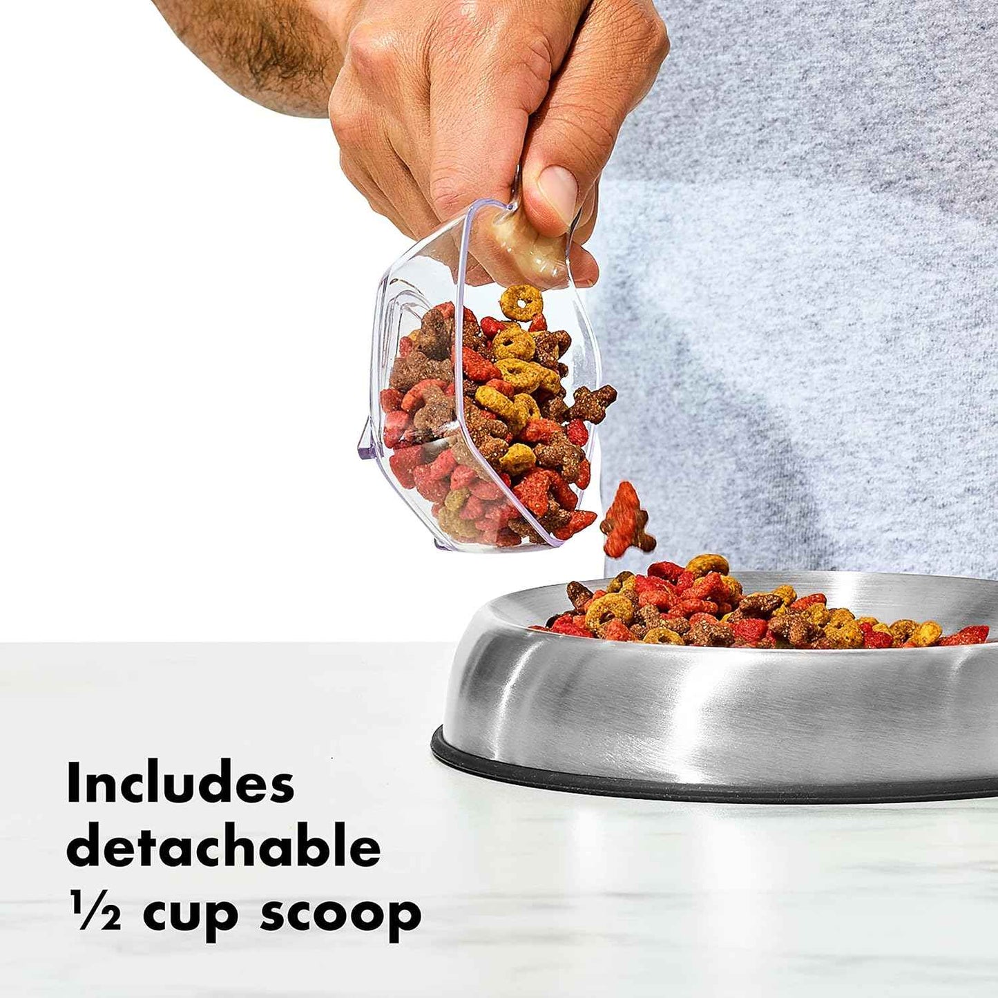 OXO Good Grips Pet POP Container with Half Scoop, Ideal for up to 6.5lbs of Dog Food or 4.5lbs of Cat Food, Airtight Dog and Cat Food Storage Container, BPA Free, Clear