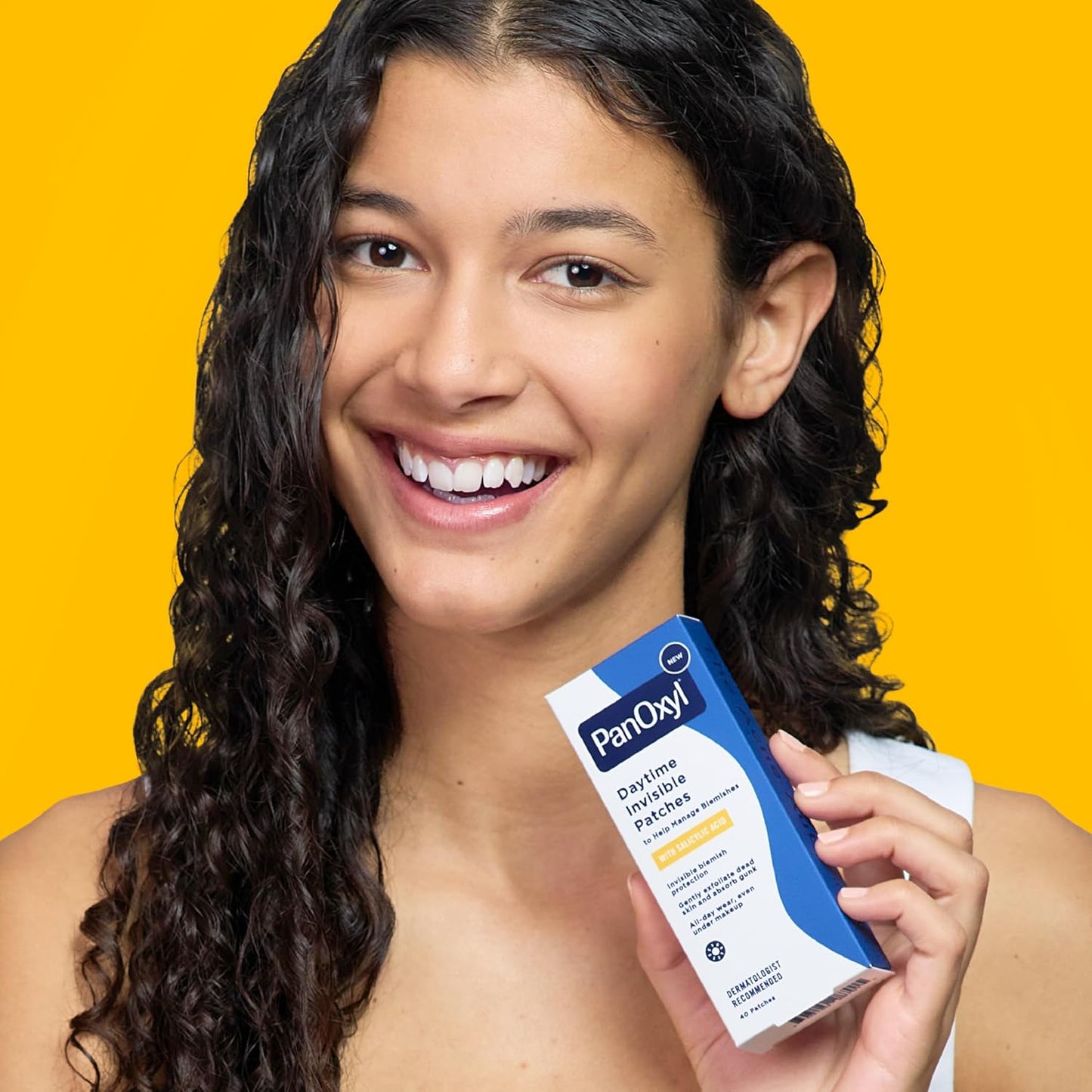 PanOxyl_Daytime_Invisible_Patches,_Dermatologist-Recommended_Brand,_Help_Manage_Blemishes,_Unclog_Pores_and_Exfoliate_with_Salicylic_Acid,_20_Large_and_20_Small_Patches,_Latex-Free,_40ct