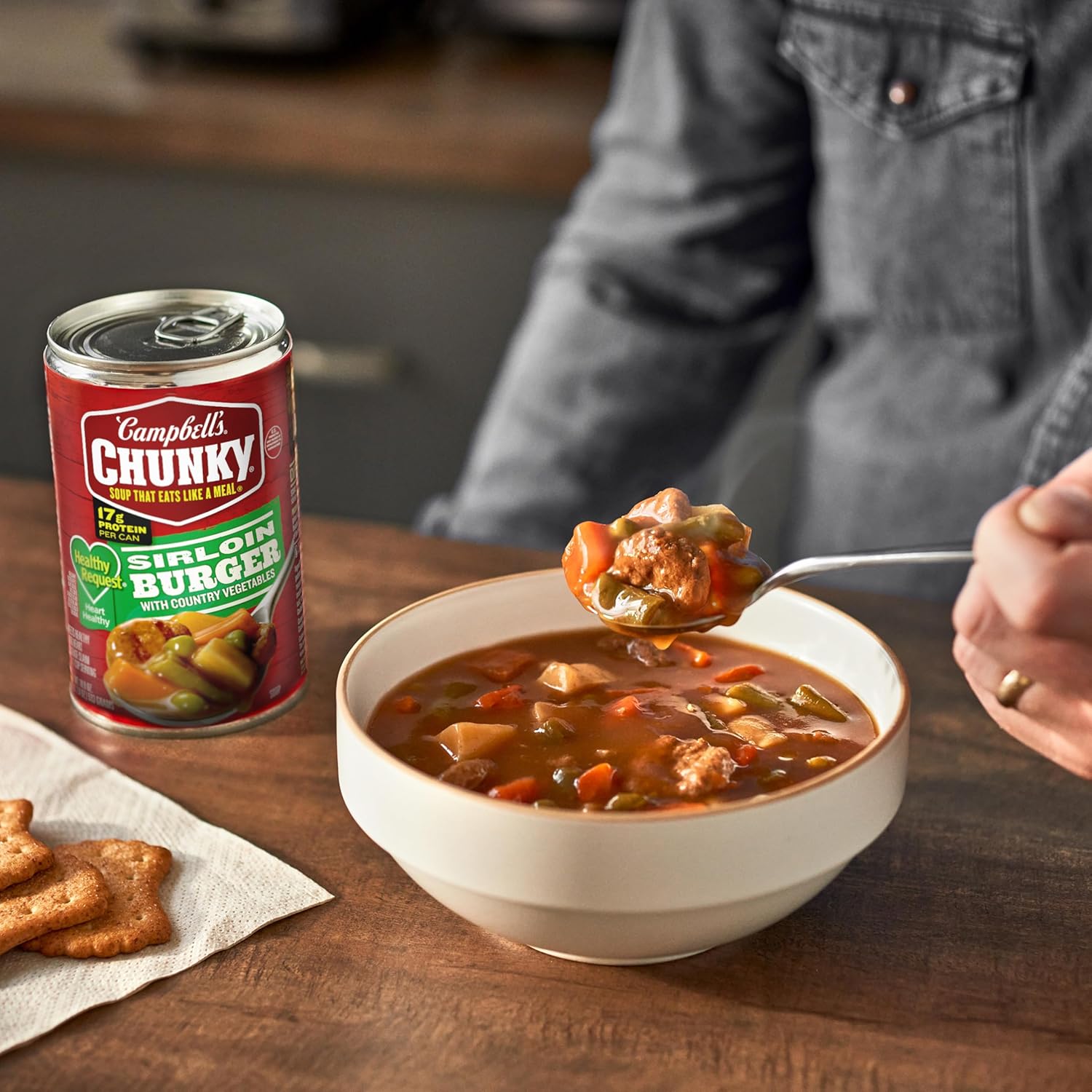 Campbell's_Chunky_Healthy_Request_Sirloin_Burger_With_Country_Vegetables_Beef_Soup,_18.8_oz_Can