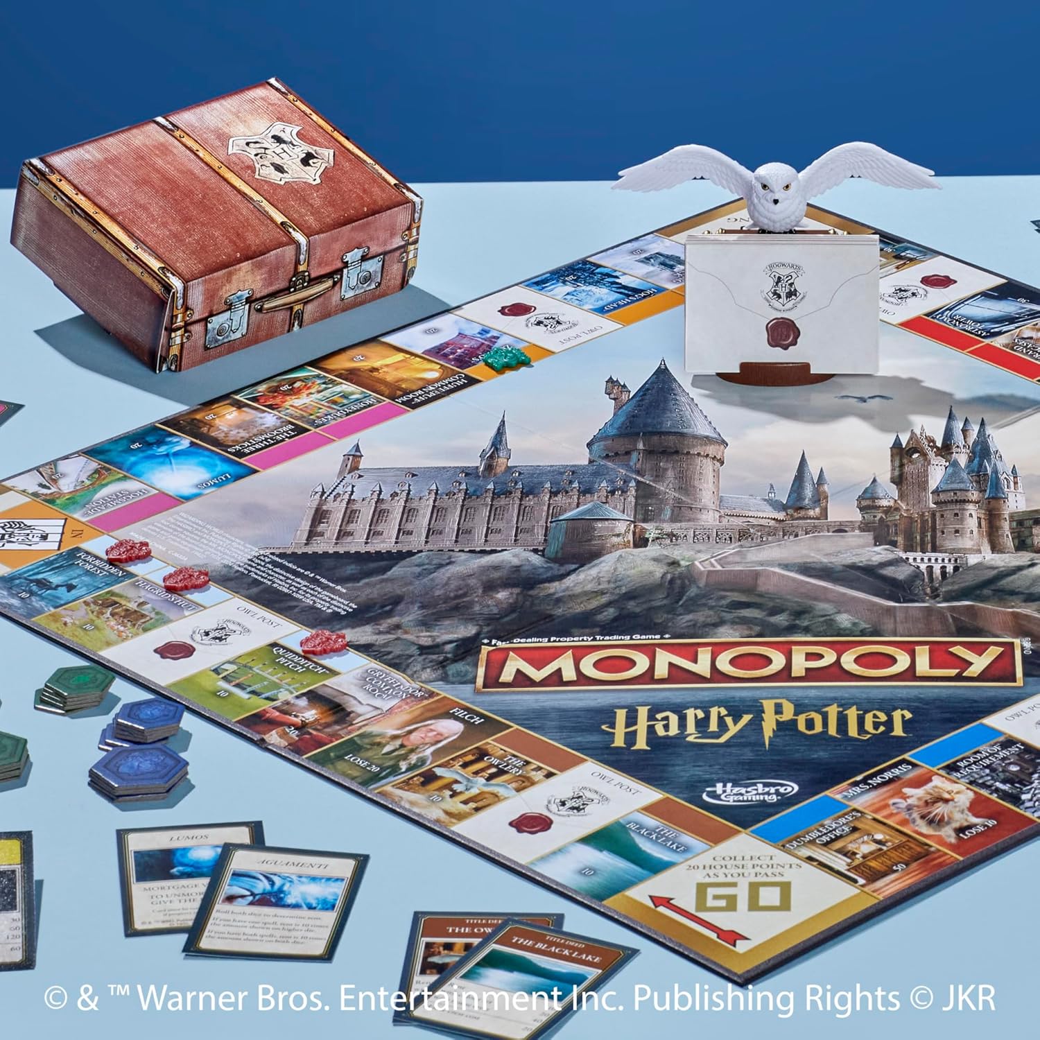 Hasbro_Gaming_Monopoly_Harry_Potter_Edition_Board_Game_|_A_Magical_Adventure_at_Hogwarts_|_Ages_8_and_Up_|_2_to_6_Players_|_Family_Games_|_Gifts_for_Kids_and_Adults