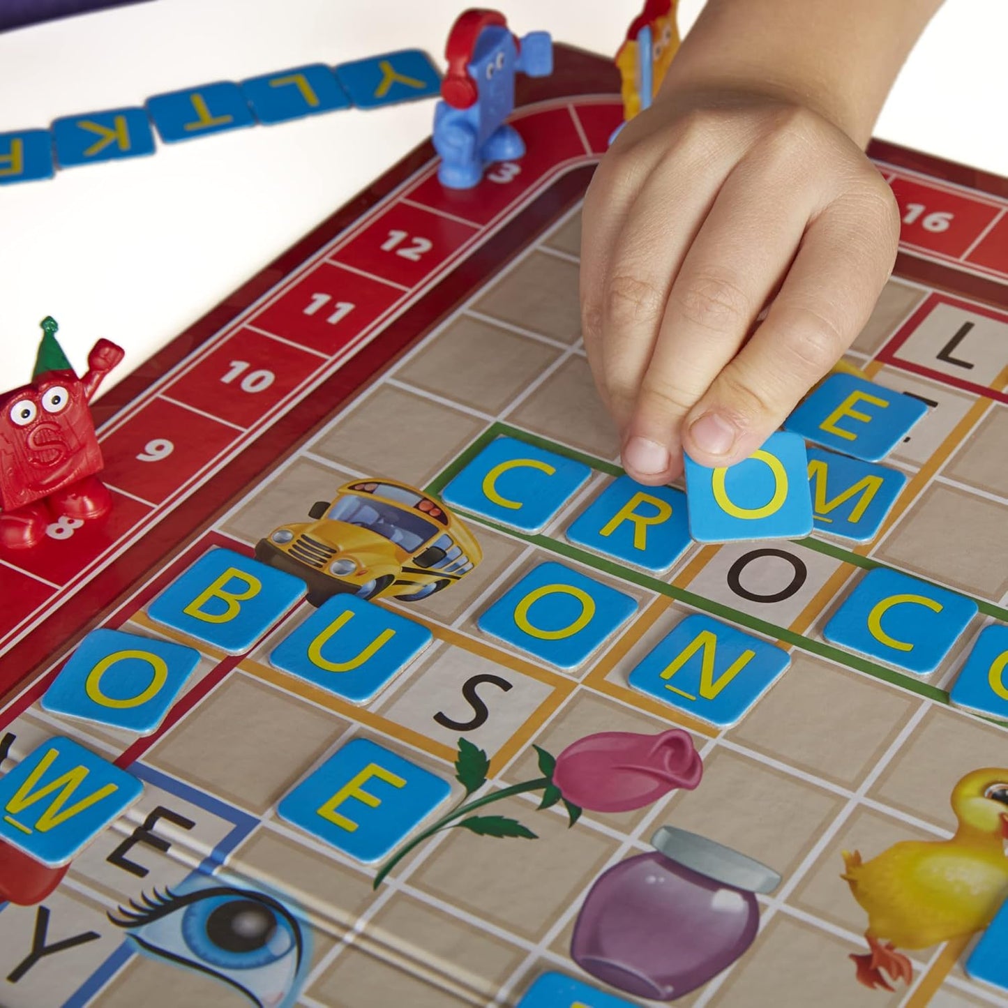 Hasbro_Gaming_Scrabble_Junior_Board_Game_|_2-4_Players_|_Family_Educational_Word_Games_for_Kids_|_Back_to_School_Gifts_for_Classroom_|_Ages_5+