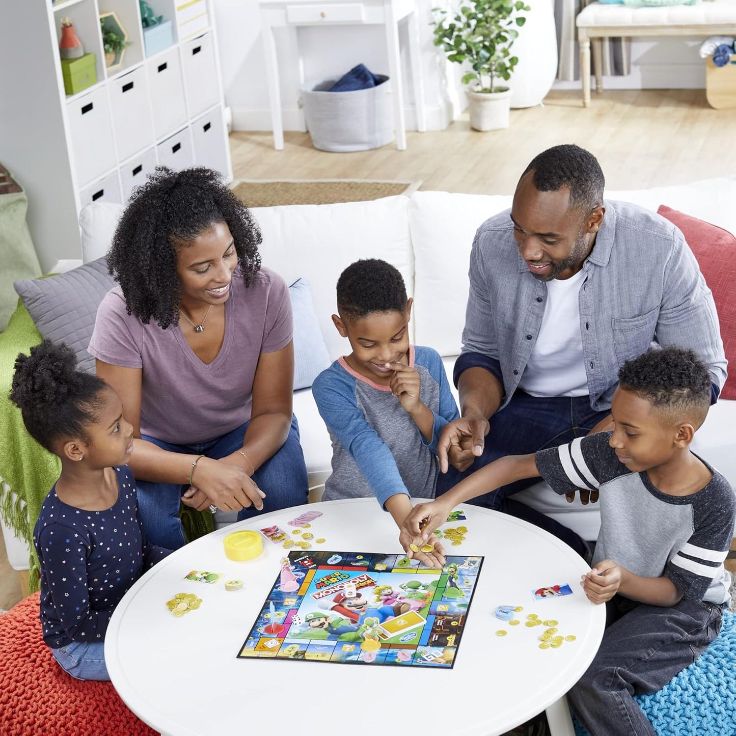 Monopoly_Junior_Super_Mario_Edition_Board_Game,_Fun_Kids'_Ages_5_and_Up,_Explore_The_Mushroom_Kingdom_as_Mario,_Peach,_Yoshi,_or_Luigi_(Amazon_Exclusive)