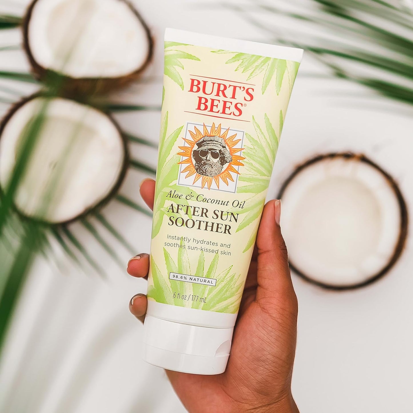 Burt's_Bees_After_Sun_Lotion_with_Hydrating_Aloe_Vera_&_Coconut_Oil_-_Summer_Essentials,_Sunburn_Relief,_Natural_After_Sun_Soother,_6_oz