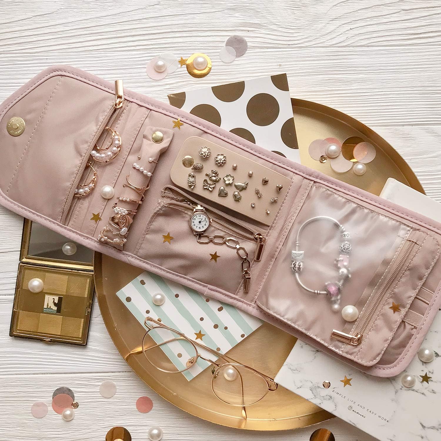 BAGSMART_Travel_Jewelry_Organizer_Case_Foldable_Small_Jewelry_Roll_for_Journey_Rings,_Necklaces,_Earrings,_Bracelets,Mini,Soft_Pink