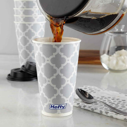 Hefty Disposable with Lids, Insulated Paper Coffee Cups for Tea, Cocoa and Hot Beverages, Leak Resistant Single Use Drink Cups, 16 Ounce