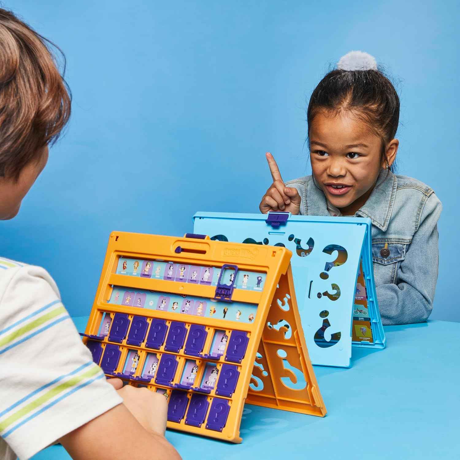 Hasbro Gaming Guess Who? Bluey Edition Game | Bluey Characters and Objects | Fun Kids Board Games for Families | 2 Players | 15 Mins. | Travel Friendly | Ages 6+