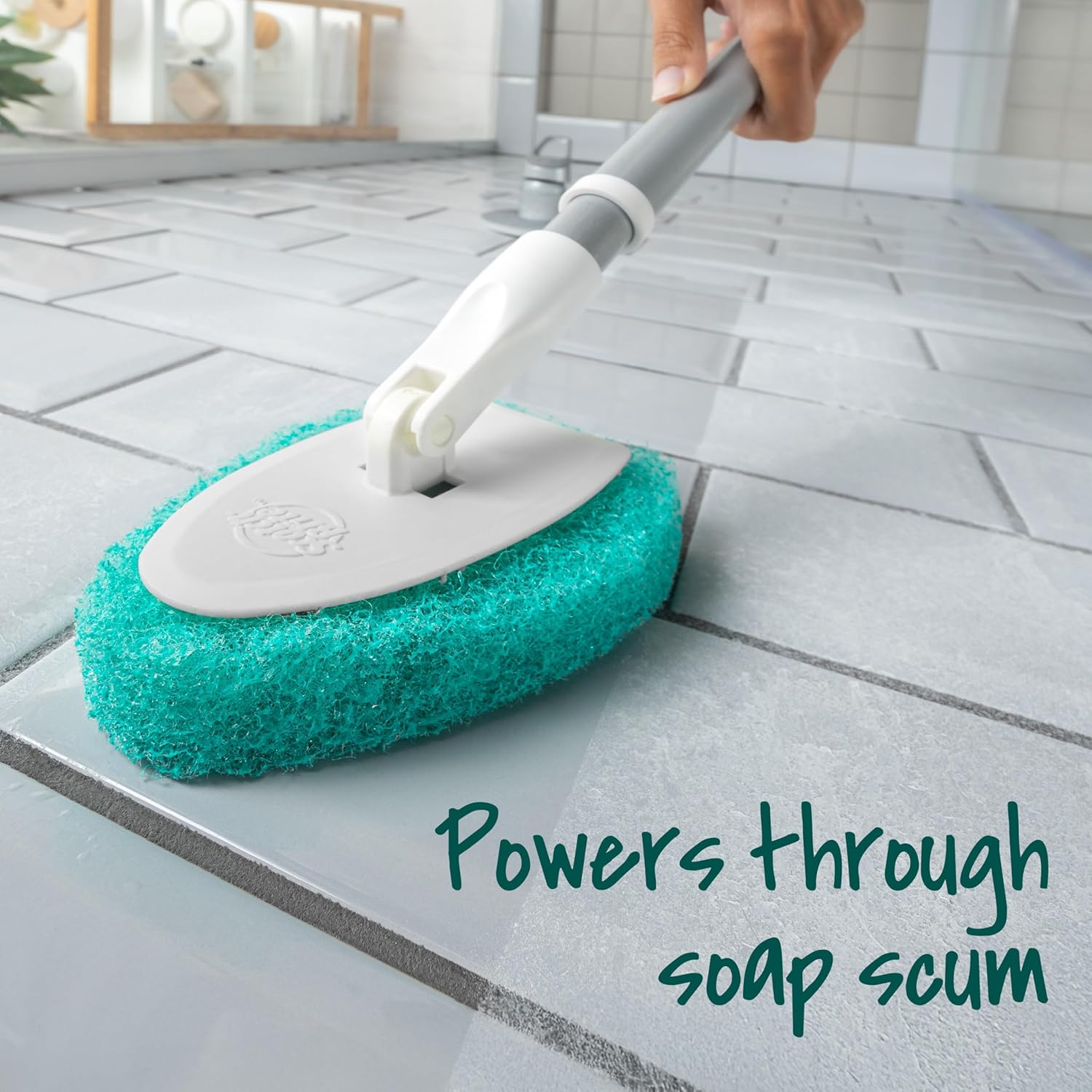Scotch-Brite_Extendable_Tub_&_Tile_Scrubber_Kit,_Includes_1_Handle_and_3_Non-Scratch_Scrubber_Pads
