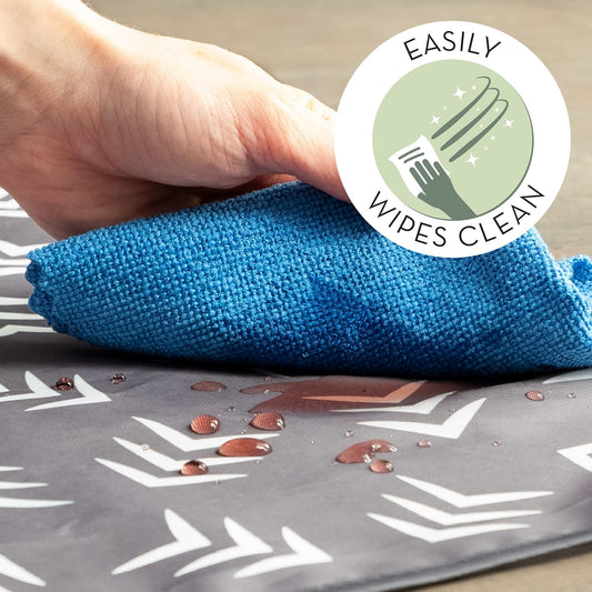 S&T_INC._Baby_Splat_Mat_for_Under_High_Chair,_Water_Resistant_Floor_Mat,_42_Inches_by_42_Inches,_Grey_Scatter
