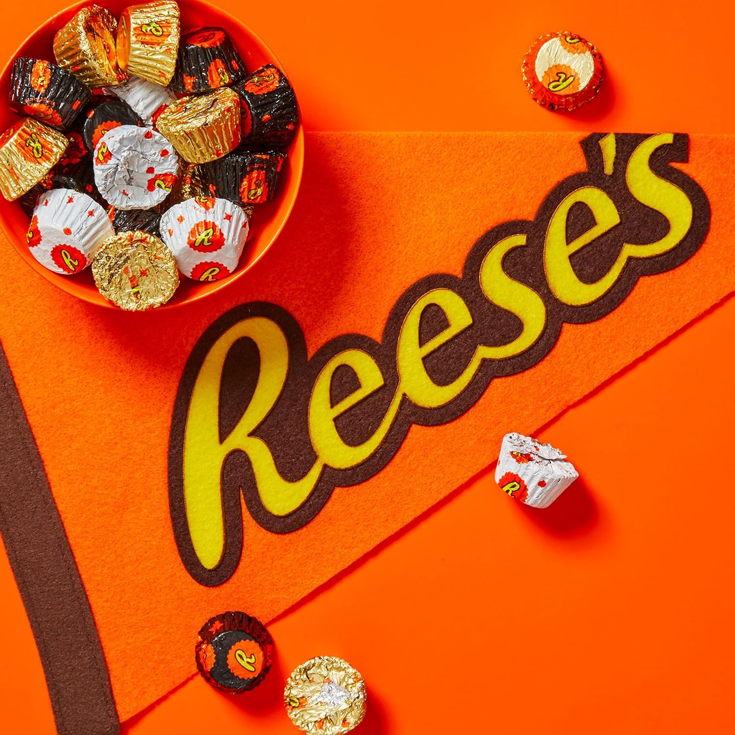 REESE'S_Miniatures_Assorted_Flavored_Peanut_Butter_Cups,_Candy_Party_Pack,_32.1_oz