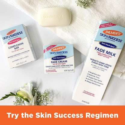 Palmer's_Skin_Success_Anti-Dark_Spot_Fade_Cream_with_Vitamin_E_and_Niacinamide,_for_All_Skin_Types_2.7_Ounce