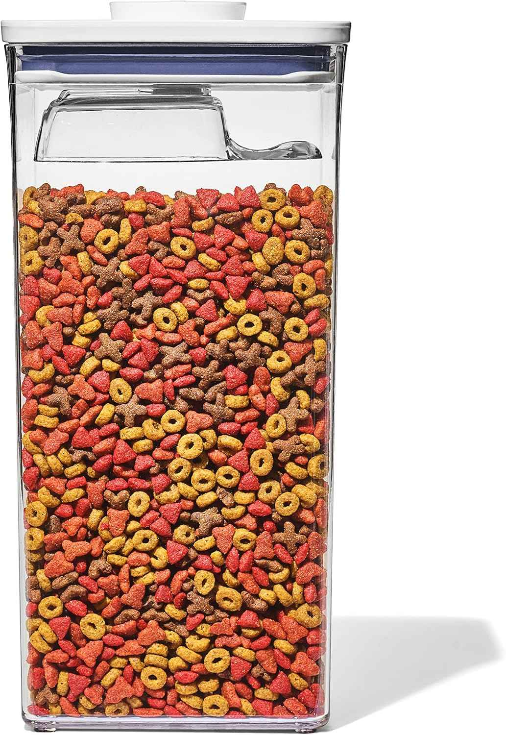 OXO Good Grips Pet POP Container with Half Scoop, Ideal for up to 6.5lbs of Dog Food or 4.5lbs of Cat Food, Airtight Dog and Cat Food Storage Container, BPA Free, Clear
