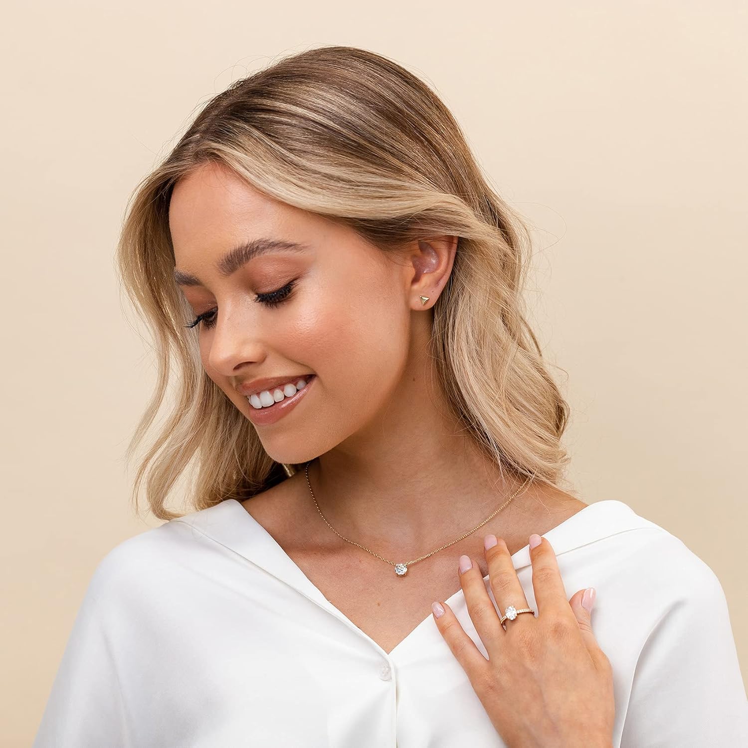 PAVOI_14K_Gold_Plated_Crystal_Solitaire_1.5_Carat_(7.3mm)_CZ_Dainty_Choker_Necklace_|_Gold_Necklaces_for_Women