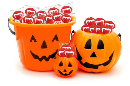 Fruidles Vampires Fangs Lollipop Suckers – Durable Individually Wrapped Candy for Outdoor Halloween Block Parties
