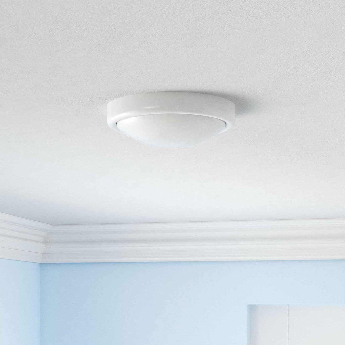 Energizer Touch-Activated Puck Light – Cool-to-the-Touch Nursery Night Light for Toddlers and Preschoolers