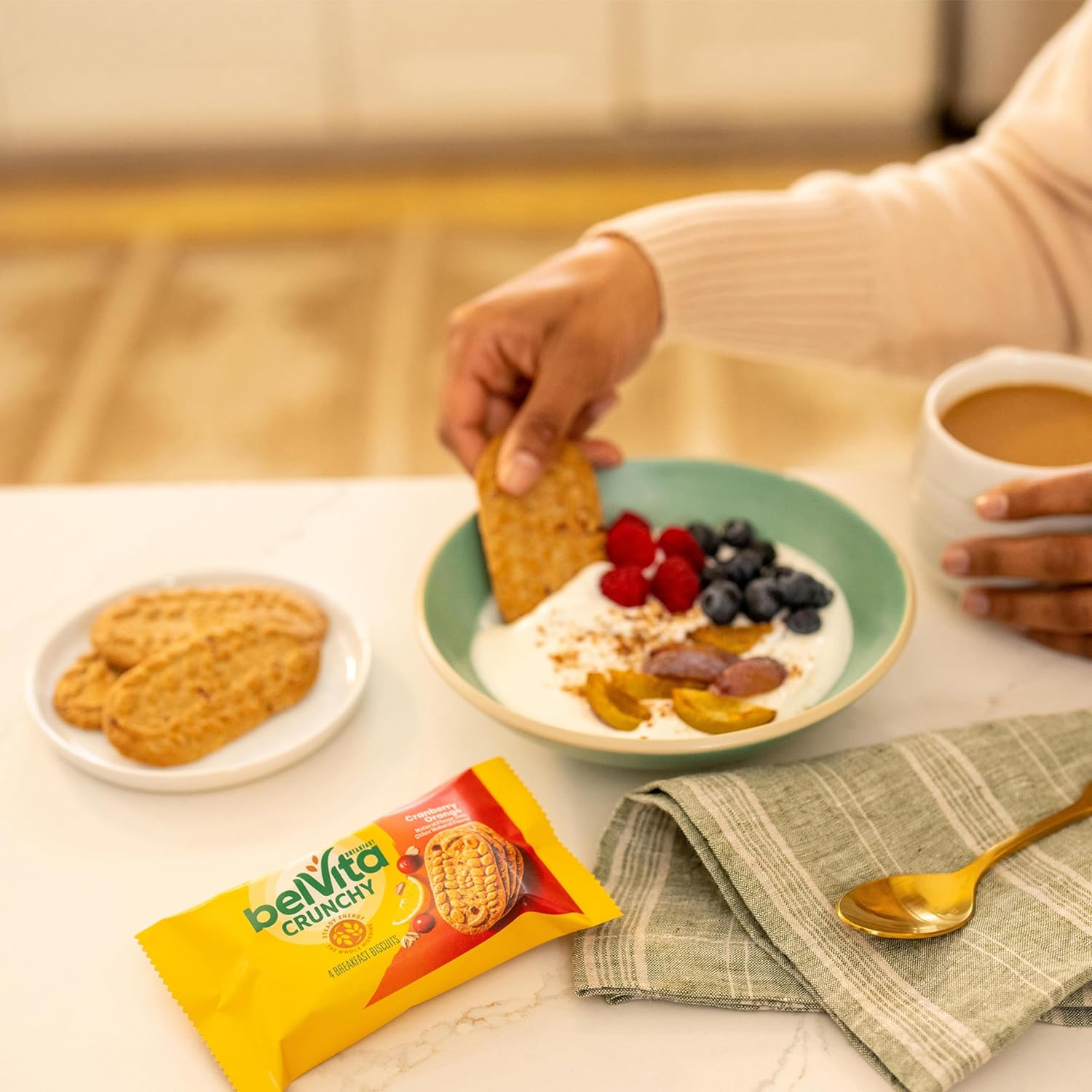 belVita Cranberry Orange Breakfast Biscuits – Simple Pantry Staple for Zero-Prep Mornings, 8 Packs of 4 Bars