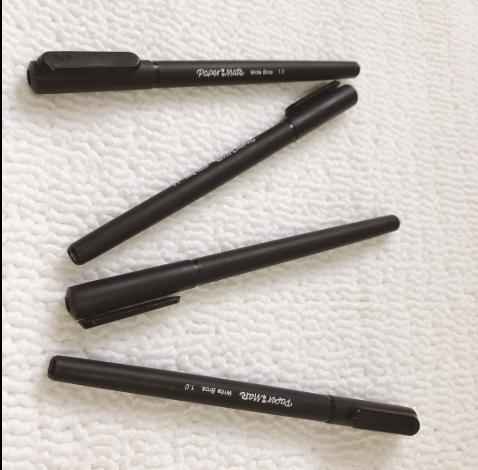 Paper Mate Write Bros Ballpoint Pen – Classroom Set for K-12 Students and Teachers, 1mm Medium Point Black Ink 8 Pack