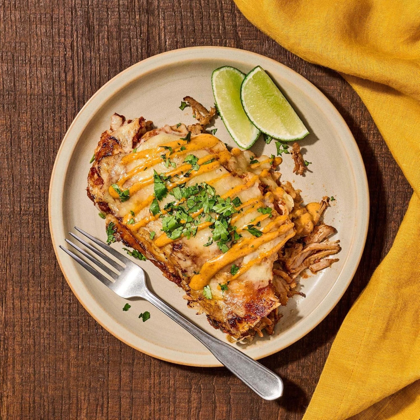 Cholula Chipotle Cremosa Sauce – Unique Birthday Gift for Mom and Women Who Love Mexican Cooking, Creamy Taco Topping, 8 fl oz