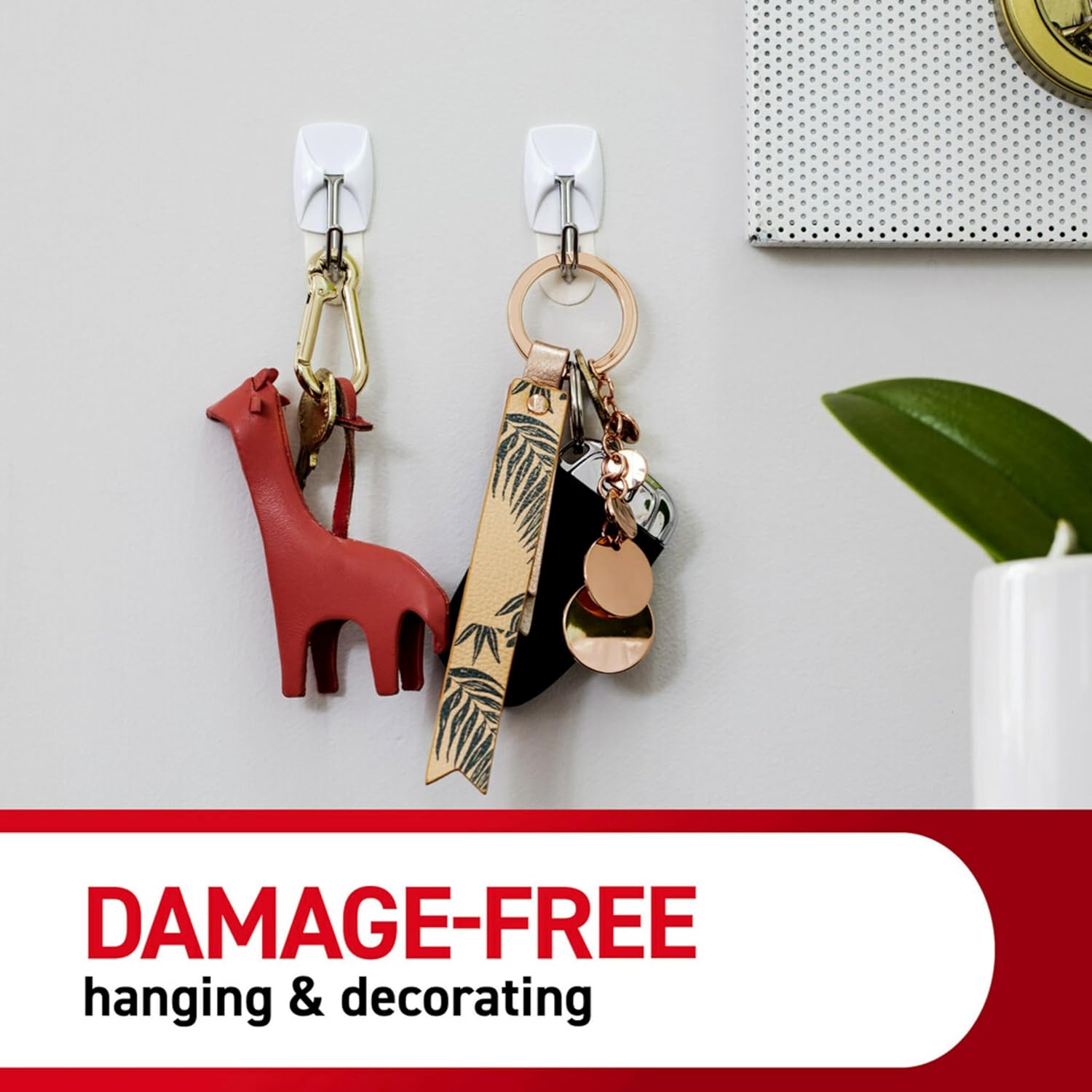 Command Small Wire Toggle Hooks – Simple No-Drill Hooks for Clean, Intentional Seasonal Decor