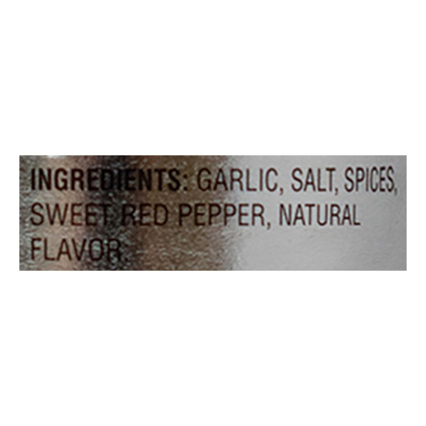 compact 2.75 oz shaker bottle for easy handling while grilling
